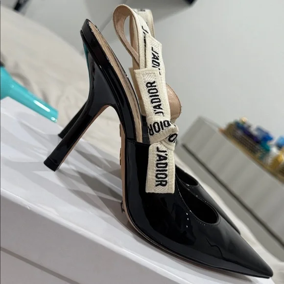 Dior Black Patent Leather Slingback Heels - Picture 4 of 7